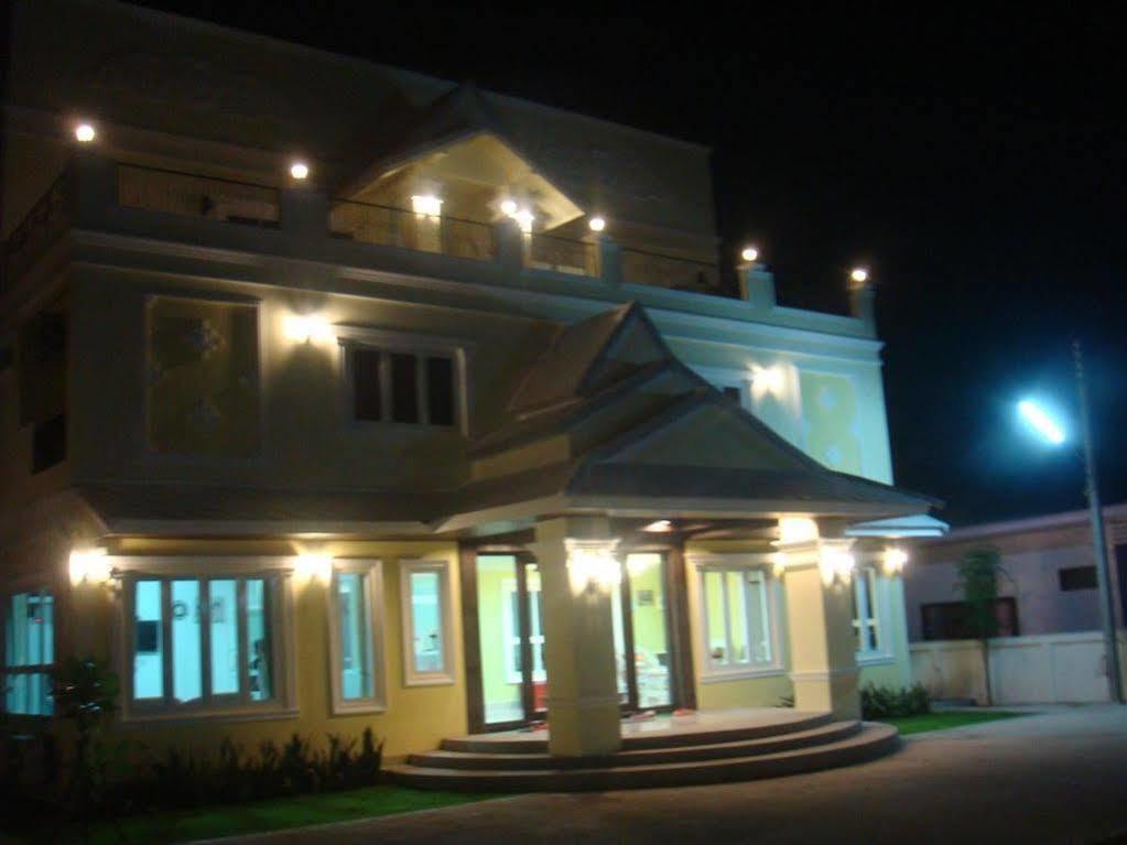 The Target Residence Chiang Rai Eksteriør billede